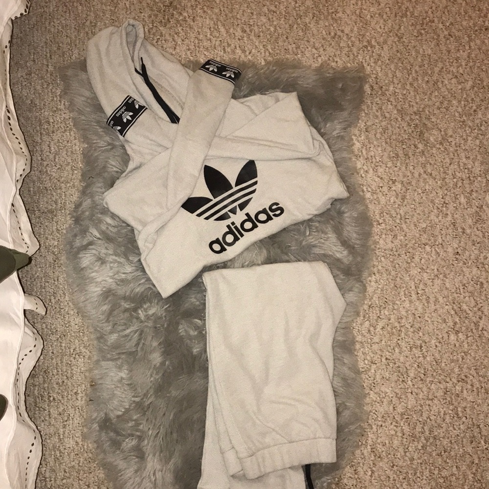 Adidas track suit set